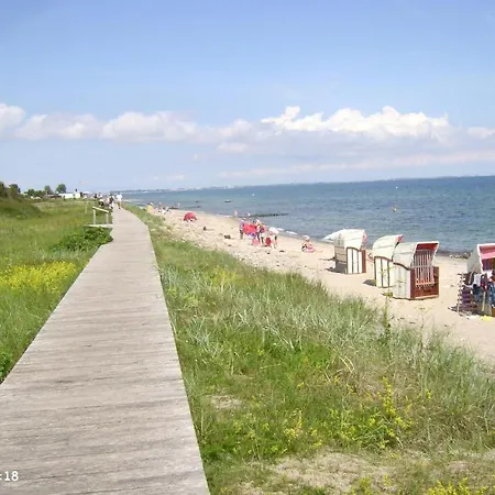 Haus Seeadler 5 * Süssau