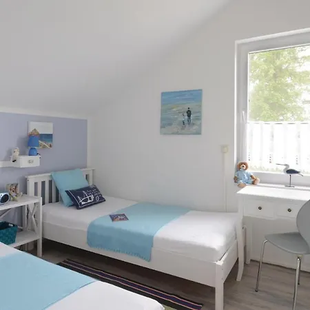 Holiday home Haus Seeadler 5 *